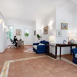 Bougainville Hotel