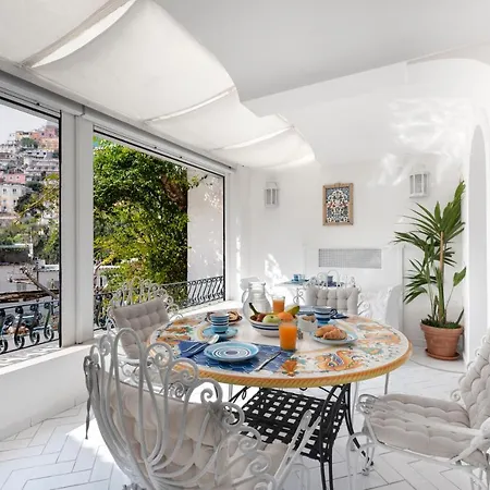 Bougainville Positano