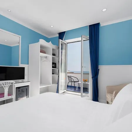 Hotel Bougainville