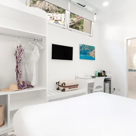 Bougainville Готель 4*