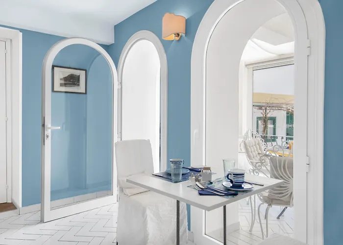 Bougainville Готель