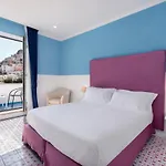 Bougainville Ποζιτάνο