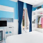 ホテル ブーゲンヴィル 4*