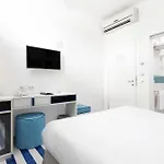 ホテル ブーゲンヴィル 4*