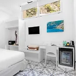 Bougainville 4* Ποζιτάνο