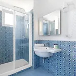 Ξενοδοχείο Bougainville 4*