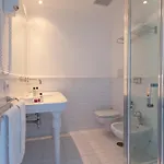 Ξενοδοχείο Bougainville 4*