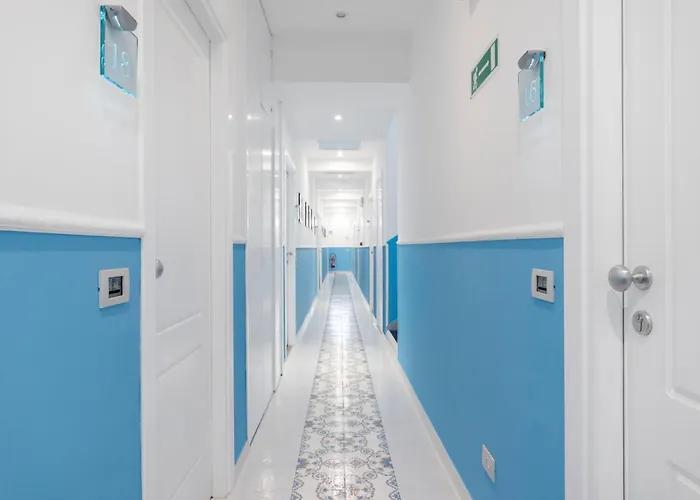 Bougainville Hotel 3*