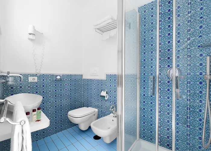 Bougainville Hotel 3*