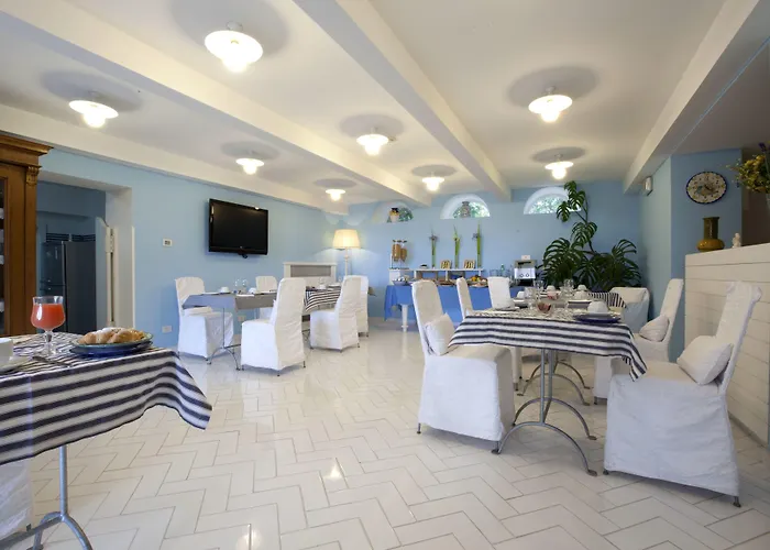 Bougainville Positano